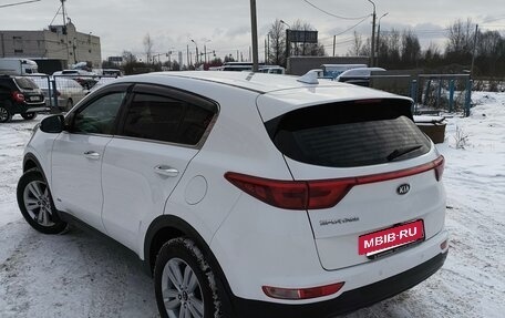 KIA Sportage IV рестайлинг, 2017 год, 2 000 000 рублей, 8 фотография