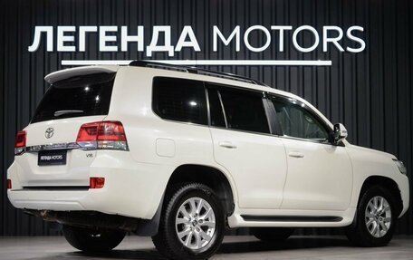 Toyota Land Cruiser 200, 2018 год, 5 990 000 рублей, 4 фотография