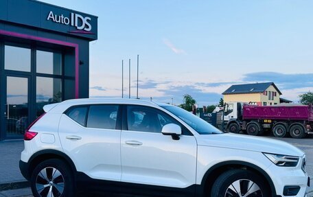 Volvo XC40 I, 2022 год, 2 910 000 рублей, 4 фотография