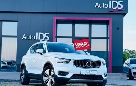 Volvo XC40 I, 2022 год, 2 910 000 рублей, 2 фотография