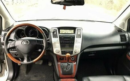 Lexus RX II рестайлинг, 2005 год, 1 095 000 рублей, 7 фотография