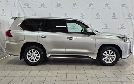 Lexus LX III, 2016 год, 5 330 000 рублей, 4 фотография