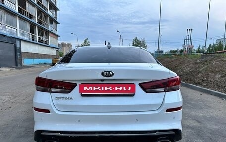 KIA Optima IV, 2018 год, 2 150 000 рублей, 8 фотография
