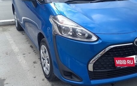 Toyota Sienta II, 2019 год, 1 569 000 рублей, 6 фотография