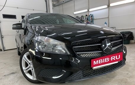 Mercedes-Benz A-Класс, 2013 год, 1 400 000 рублей, 2 фотография