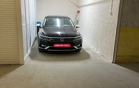 Volkswagen Passat B8 рестайлинг, 2019 год, 3 550 000 рублей, 2 фотография