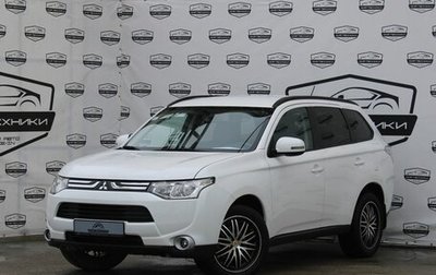 Mitsubishi Outlander III рестайлинг 3, 2013 год, 1 640 000 рублей, 1 фотография