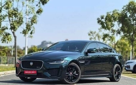 Jaguar XE I рестайлинг, 2023 год, 2 899 077 рублей, 1 фотография