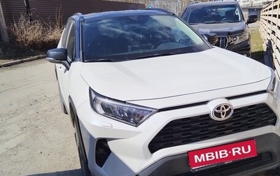 Toyota RAV4, 2022 год, 4 400 000 рублей, 1 фотография