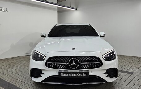 Mercedes-Benz E-Класс, 2022 год, 4 150 228 рублей, 1 фотография