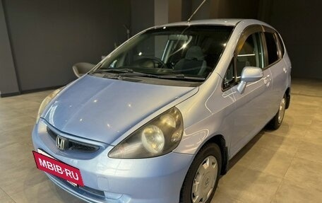 Honda Fit III, 2002 год, 490 000 рублей, 2 фотография