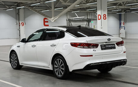 KIA K5 II, 2019 год, 2 140 000 рублей, 7 фотография