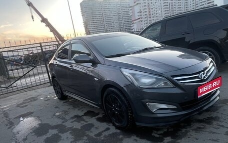 Hyundai Solaris II рестайлинг, 2016 год, 770 000 рублей, 2 фотография