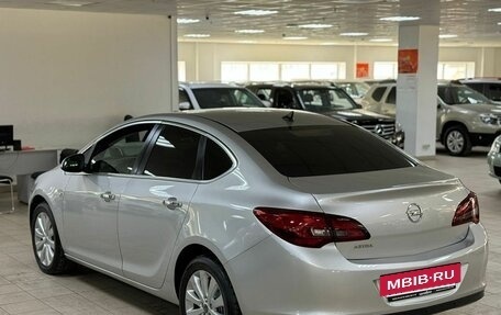 Opel Astra J, 2013 год, 695 000 рублей, 6 фотография