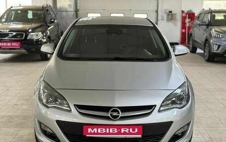 Opel Astra J, 2013 год, 695 000 рублей, 2 фотография
