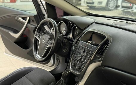 Opel Astra J, 2013 год, 695 000 рублей, 10 фотография