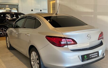 Opel Astra J, 2013 год, 675 000 рублей, 6 фотография