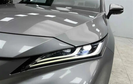Toyota Venza, 2022 год, 3 420 000 рублей, 5 фотография