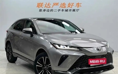 Toyota Venza, 2022 год, 3 420 000 рублей, 3 фотография