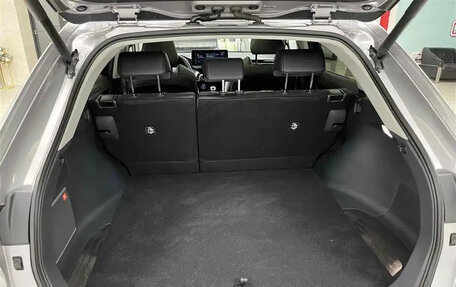 Toyota Venza, 2022 год, 3 420 000 рублей, 13 фотография