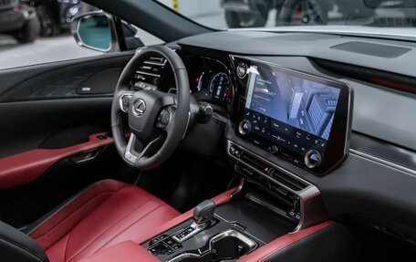 Lexus RX IV рестайлинг, 2024 год, 2 фотография