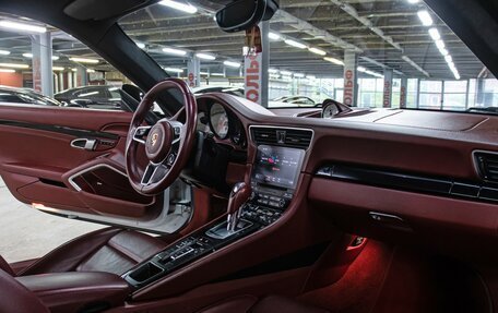 Porsche 911, 2016 год, 10 899 000 рублей, 10 фотография