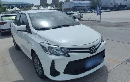 Toyota Vios III, 2022 год, 930 000 рублей, 10 фотография