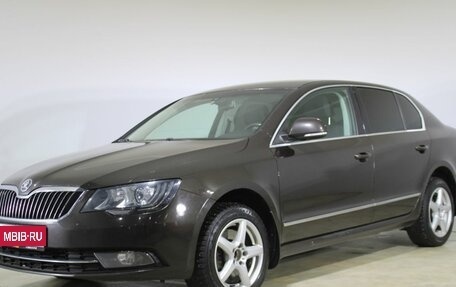 Skoda Superb III рестайлинг, 2013 год, 1 190 000 рублей, 1 фотография
