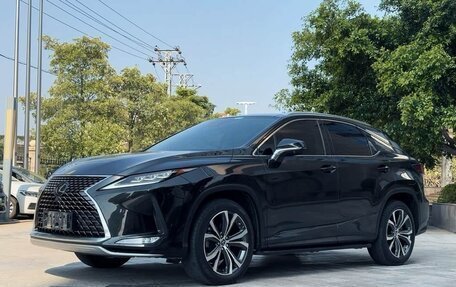 Lexus RX IV рестайлинг, 2020 год, 4 494 000 рублей, 1 фотография