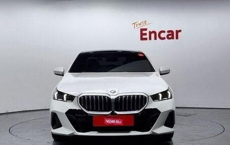 BMW 5 серия, 2024 год, 6 150 000 рублей, 1 фотография