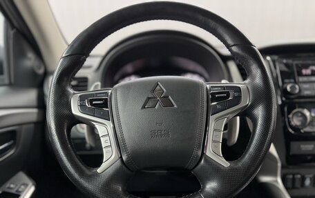 Mitsubishi Pajero Sport III рестайлинг, 2018 год, 3 247 000 рублей, 11 фотография