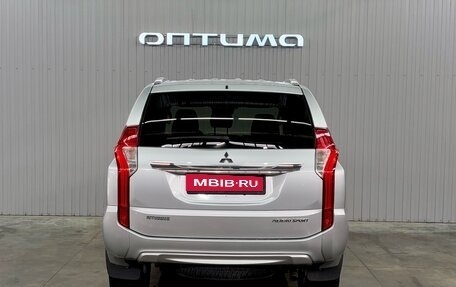 Mitsubishi Pajero Sport III рестайлинг, 2018 год, 3 247 000 рублей, 6 фотография