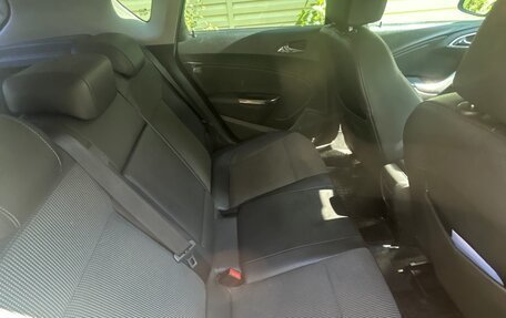 Opel Astra J, 2010 год, 900 000 рублей, 4 фотография