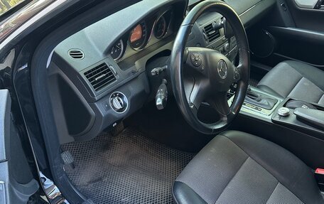Mercedes-Benz C-Класс, 2010 год, 1 450 000 рублей, 9 фотография