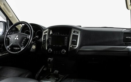 Mitsubishi Pajero IV, 2014 год, 2 949 000 рублей, 9 фотография