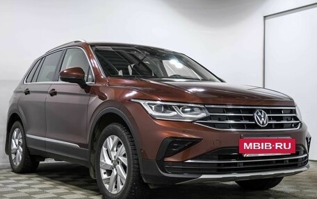 Volkswagen Tiguan II, 2021 год, 3 692 000 рублей, 3 фотография