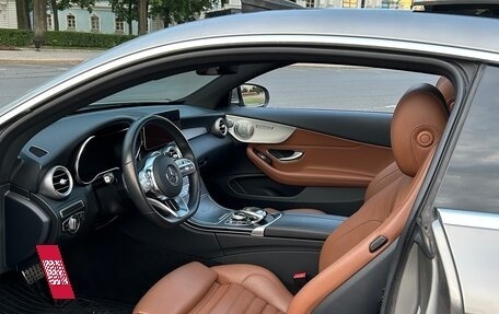 Mercedes-Benz C-Класс, 2018 год, 3 900 000 рублей, 5 фотография