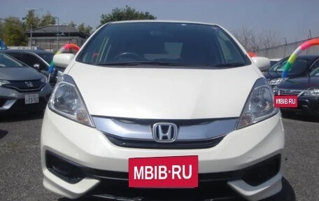 Honda Fit Shuttle I рестайлинг, 2014 год, 750 888 рублей, 3 фотография