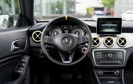 Mercedes-Benz CLA, 2015 год, 2 200 000 рублей, 10 фотография