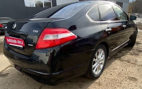 Nissan Teana, 2010 год, 900 000 рублей, 8 фотография
