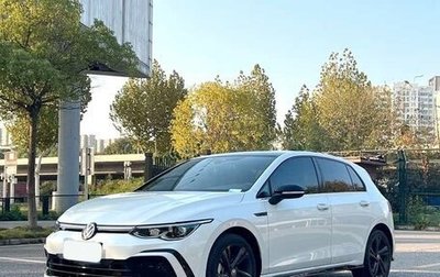 Volkswagen Golf VIII, 2022 год, 1 690 000 рублей, 1 фотография