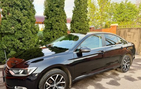 Volkswagen Passat B8 рестайлинг, 2015 год, 1 750 000 рублей, 1 фотография