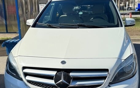 Mercedes-Benz B-Класс, 2012 год, 990 000 рублей, 1 фотография