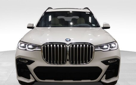 BMW X7, 2022 год, 7 640 000 рублей, 2 фотография