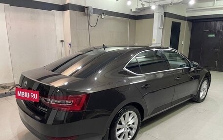 Skoda Superb III рестайлинг, 2016 год, 1 950 000 рублей, 6 фотография