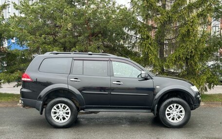 Mitsubishi Pajero Sport II рестайлинг, 2014 год, 1 739 000 рублей, 4 фотография