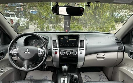 Mitsubishi Pajero Sport II рестайлинг, 2014 год, 1 739 000 рублей, 10 фотография