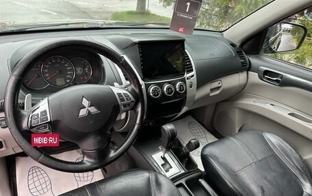 Mitsubishi Pajero Sport II рестайлинг, 2014 год, 1 739 000 рублей, 9 фотография