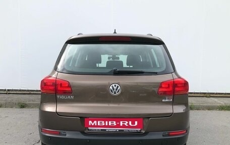 Volkswagen Tiguan I, 2015 год, 1 190 000 рублей, 6 фотография