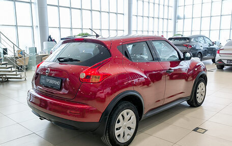 Nissan Juke II, 2011 год, 830 000 рублей, 5 фотография